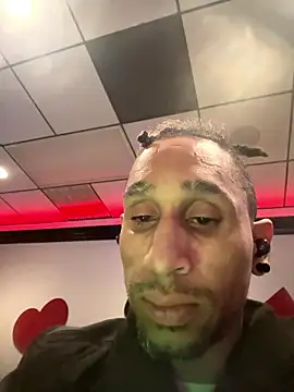 MTheRealrDLlongCrippler online show from January 12, 2026, 11:37 am