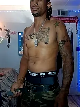 MTheRealrDLlongCrippler online show from May 5, 2026, 3:14 am