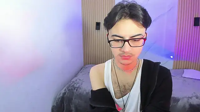 Snapshot of Im_Dayros chatting on December 18, 2025, 3:56 am Im Dayros online show from December 18, 2025, 3:56 am