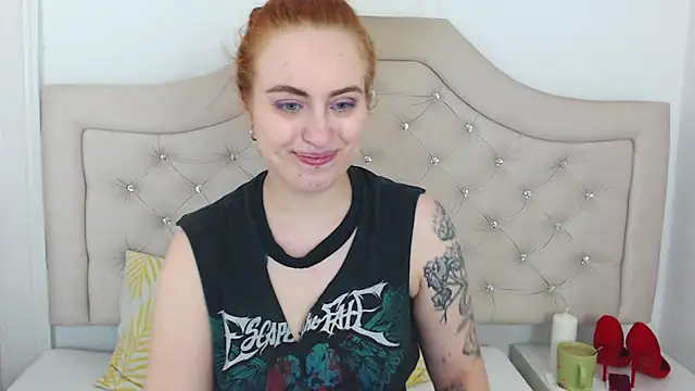 Snapshot of RubyBigBoobs chatting on November 28, 2025, 4:53 pm RubyBigBoobs online show from November 28, 2025, 4:53 pm