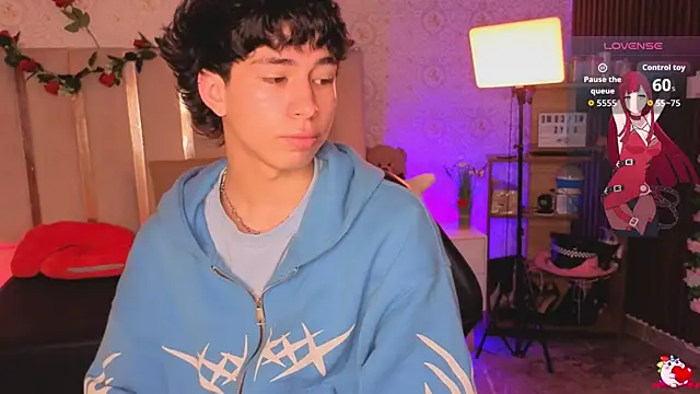 kaelwolf tay online show from April 4, 2026, 7:33 pm