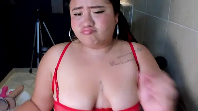 Danna Keys online show from July 28, 2026, 8:52 pm