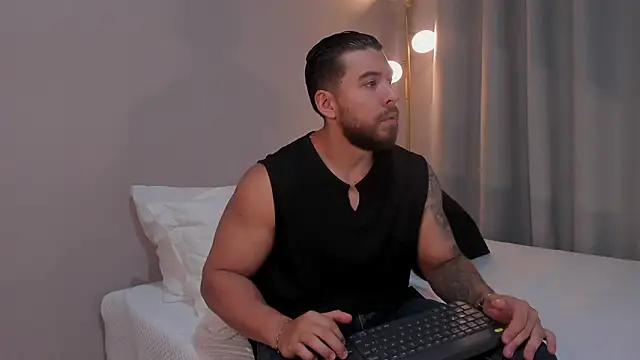 owen seth1 online show from March 7, 2026, 10:18 pm