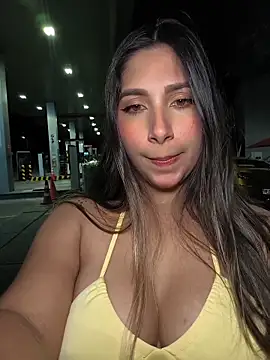 Catalina ramos online show from April 12, 2026, 5:56 am