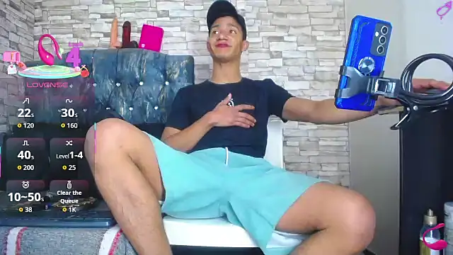 Snapshot of stefanodj chatting on November 25, 2025, 4:01 am stefanodj online show from November 25, 2025, 4:01 am