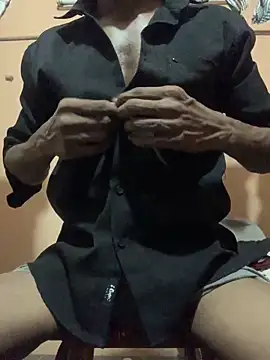 akgymnastic77Z online show from March 20, 2026, 1:16 pm