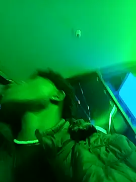 Snapshot of man_black_hot24 chatting on January 18, 2026, 4:05 am man black hot24 online show from January 18, 2026, 4:05 am