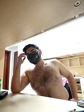 Snapshot of Koma001 chatting on November 23, 2025, 5:57 pm Koma001 online show from November 23, 2025, 5:57 pm