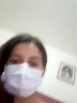 dulcecielo  online show from January 6, 2026, 10:12 pm