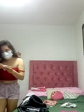 dulcecielo  online show from January 8, 2026, 5:04 pm