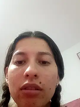 dulcecielo  online show from February 3, 2026, 5:18 pm