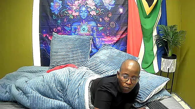 Snapshot of SexyCurves9 chatting on June 29, 2026, 8:42 pm SexyCurves9 online show from June 29, 2026, 8:42 pm