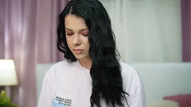 Snapshot of IsabelAmber chatting on November 24, 2025, 6:40 pm IsabelAmber online show from November 24, 2025, 6:40 pm