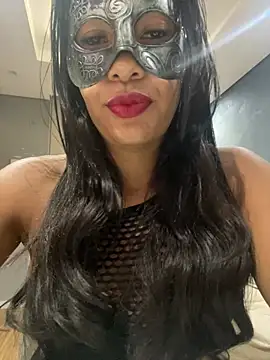 LunnaMaska online show from January 10, 2026, 1:40 am