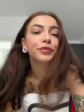 LianixLoverx online show from February 28, 2026, 1:56 pm