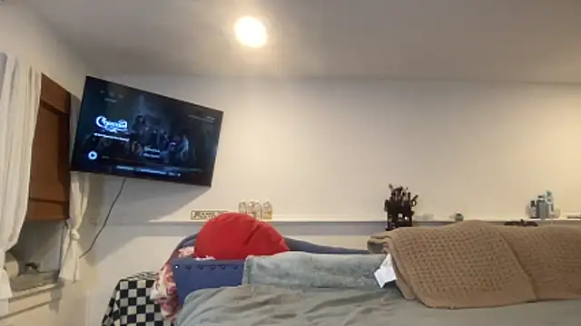 MysteriousMadam online show from January 7, 2026, 2:14 am