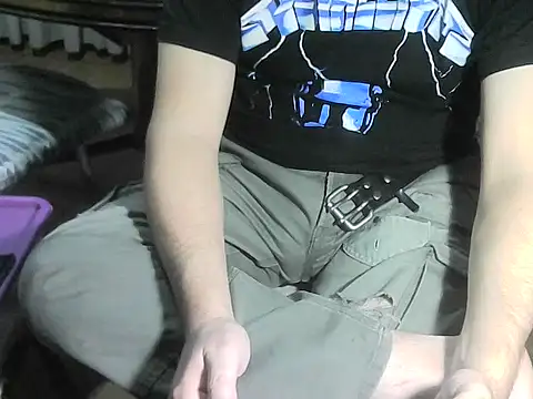 Snapshot of OreCam chatting on March 10, 2026, 11:37 am OreCam online show from March 10, 2026, 11:37 am