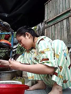 Lin-kute98 online show from January 19, 2026, 2:04 am