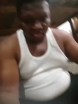 LovelyHughes online show from December 20, 2025, 8:32 am