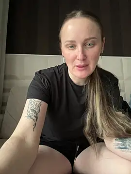 TomilaSi online show from April 8, 2026, 11:54 am