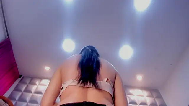 sol-angel online show from March 27, 2026, 4:07 pm