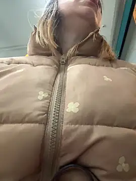 Brooke lover online show from April 4, 2026, 6:49 pm