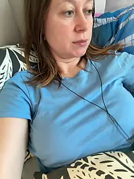 Brooke lover online show from June 2, 2026, 4:47 am