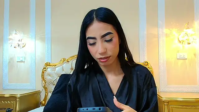 HallieStone online show from April 4, 2026, 12:02 pm