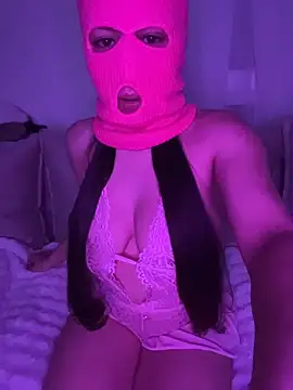 linaatchikita online show from February 6, 2026, 8:45 pm