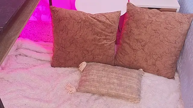 Snapshot of Kattie_sweet1 chatting on February 17, 2026, 1:07 pm Kattie sweet1 online show from February 17, 2026, 1:07 pm