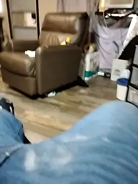 25clouds online show from December 1, 2025, 3:39 pm