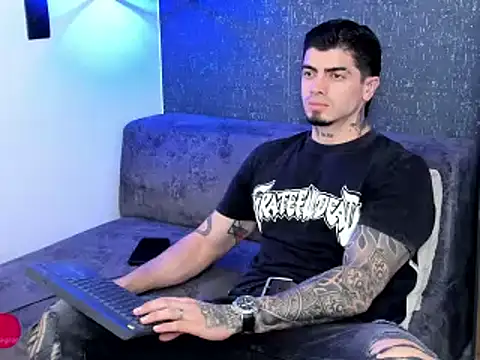  mrcock   online show from May 17, 2026, 7:43 pm
