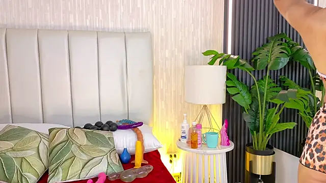 cata muakgb online show from April 18, 2026, 3:16 pm