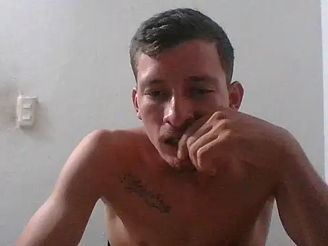 Snapshot of monojerez chatting on December 15, 2025, 12:26 am monojerez online show from December 15, 2025, 12:26 am