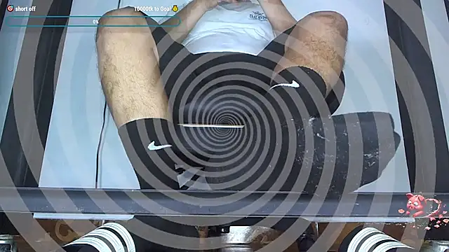 Snapshot of Alphacashmaster777 chatting on December 21, 2025, 8:05 pm Alphacashmaster777 online show from December 21, 2025, 8:05 pm