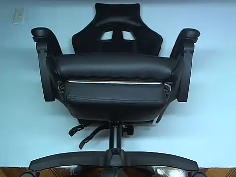 Snapshot of Alphacashmaster777 chatting on March 28, 2026, 1:22 pm Alphacashmaster777 online show from March 28, 2026, 1:22 pm