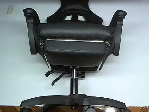 Snapshot of Alphacashmaster777 chatting on March 29, 2026, 2:06 pm Alphacashmaster777 online show from March 29, 2026, 2:06 pm