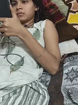 Snapshot of anjli_22 chatting on July 10, 2026, 10:07 am anjli 22 online show from July 10, 2026, 10:07 am