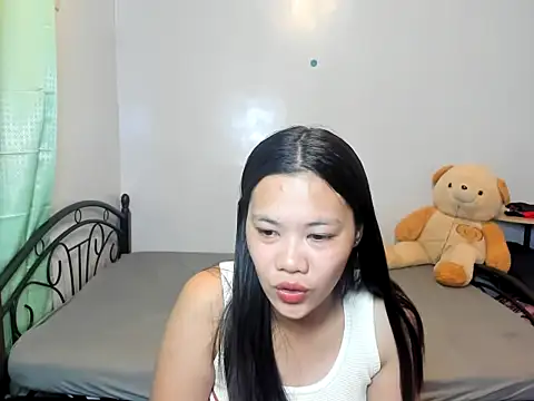 Snapshot of urasian_cha chatting on November 26, 2025, 11:33 am urasian cha online show from November 26, 2025, 11:33 am