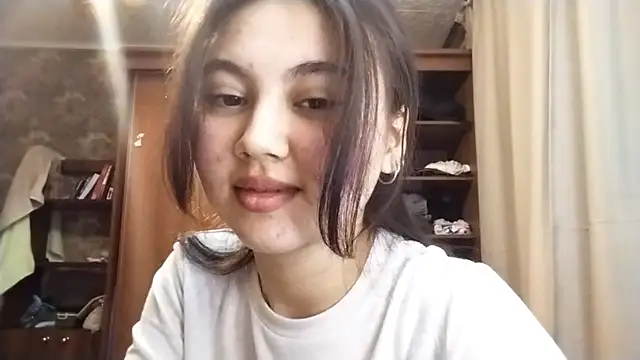 Snapshot of ArianeRandy chatting on November 25, 2025, 3:12 pm ArianeRandy online show from November 25, 2025, 3:12 pm