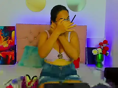 Snapshot of AzumiWalker chatting on February 18, 2026, 1:18 pm AzumiWalker online show from February 18, 2026, 1:18 pm