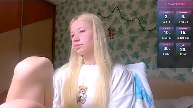 Snapshot of Barbie_Blondie chatting on March 30, 2026, 5:25 pm Barbie Blondie online show from March 30, 2026, 5:25 pm