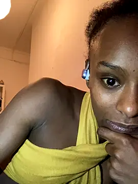 Snapshot of ___Hannah___ chatting on November 29, 2025, 5:43 am Hannah online show from November 29, 2025, 5:43 am