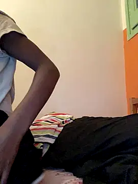    Hannah    online show from December 14, 2025, 9:25 am