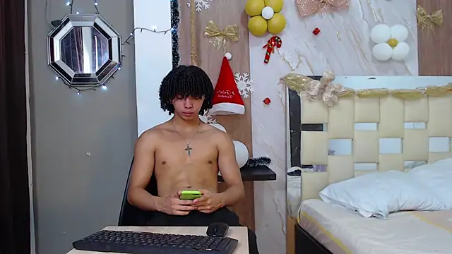 kim curlyy online show from December 16, 2025, 3:06 pm