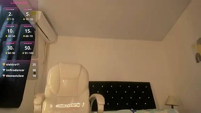 Snapshot of miiyaako_ds chatting on November 29, 2025, 12:52 pm miiyaako ds online show from November 29, 2025, 12:52 pm