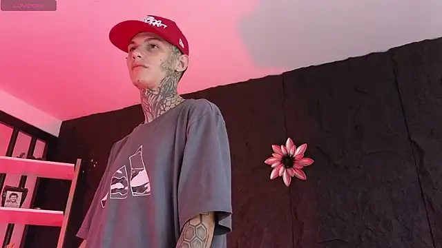 Paulo 527 online show from February 5, 2026, 8:57 pm