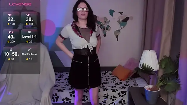 Snapshot of Lisa_Nerdy chatting on November 29, 2025, 5:49 pm Lisa Nerdy online show from November 29, 2025, 5:49 pm