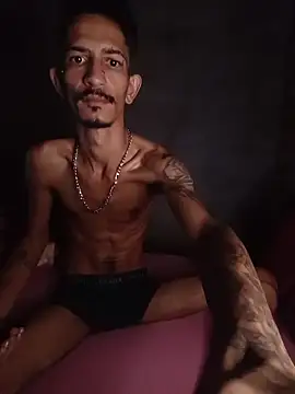 theyllorwillian online show from May 17, 2026, 1:47 am