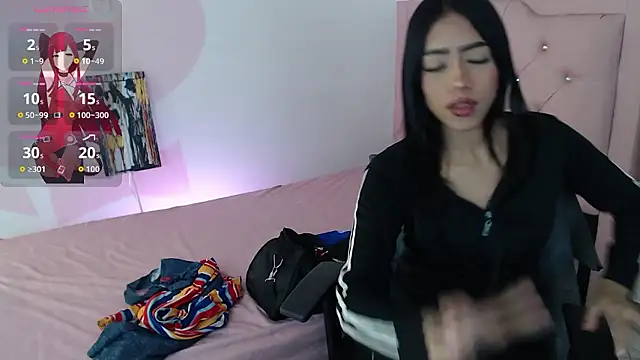 aisha brunette18 online show from January 12, 2026, 7:08 pm